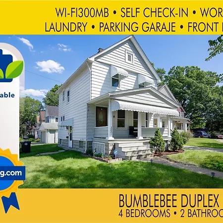 The Amber Retreat - Brooklyn Centre Comfort - Charming Space For Families, Couples & Business Travelers Near Downtown - With 300Mb Wifi, Parking & Self Check-In Cleveland Exterior foto